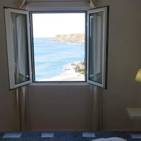 Holiday home Ocean Garden House - Azorean Butler *